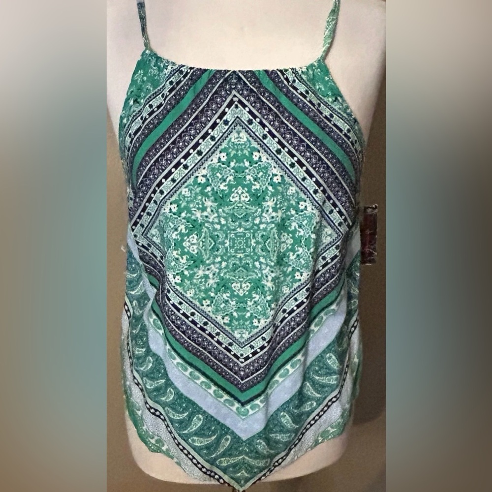Women's “No Boundaries” Green Patterned Top Size S (3-5)